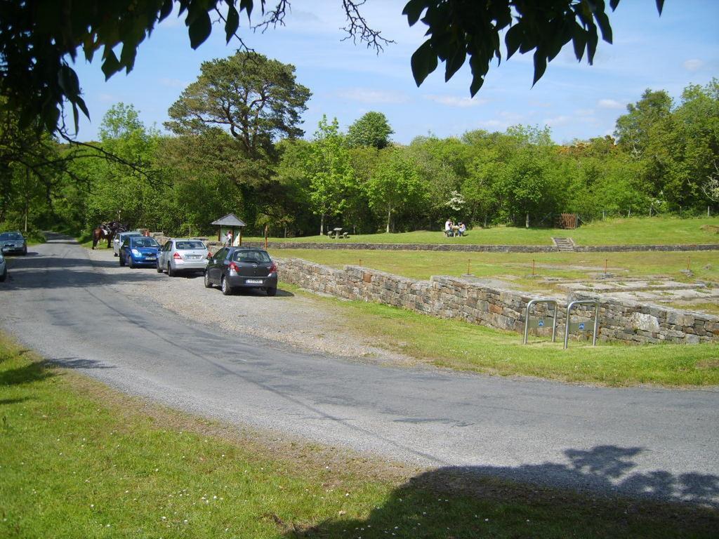 The Benwiskin Centre Ballaghnatrillick Экстерьер фото